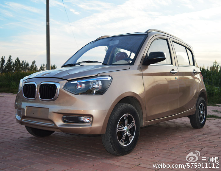 同樣是要啥沒啥的電動車，但這輛是四門五座，只賣1萬5