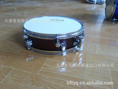 【打擊樂器 樂器配件 各種樣式 軍鼓 款式新穎 質(zhì)量?jī)?yōu)異】?jī)r(jià)格,廠家,圖片,樂器配件,天津音友特樂器進(jìn)出口-馬可波羅網(wǎng)